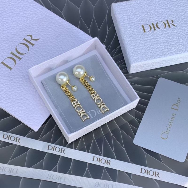 Christian Dior Earrings - Click Image to Close